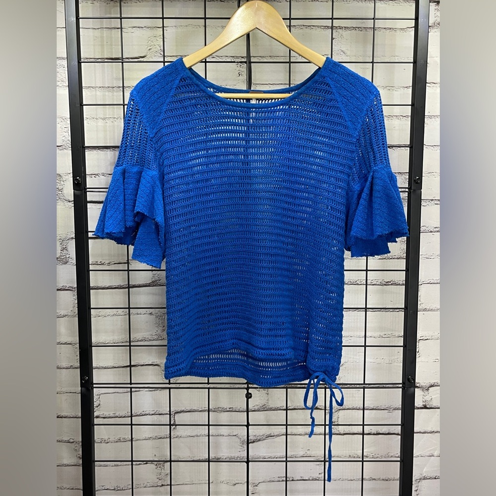 Free People Blue Crocheted Ruffled Short Sleeve Blouse size Medium